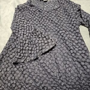 Simply Noelle Floral Textured Navy Top